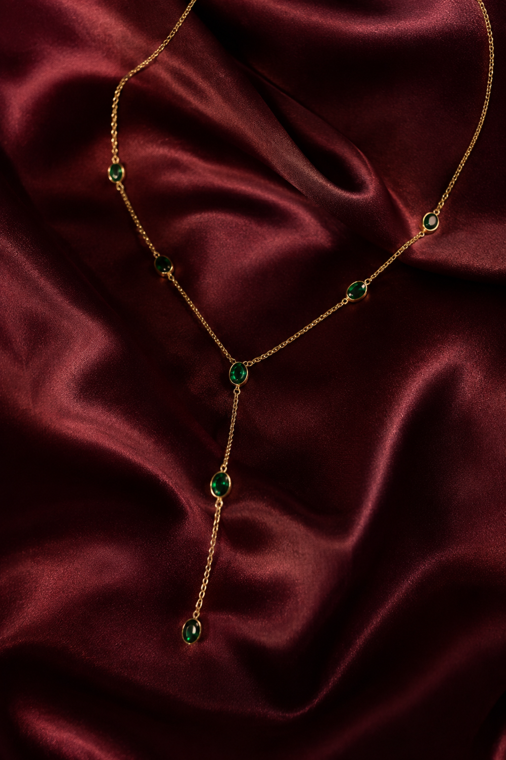 Emerald Green Lariat Necklace
