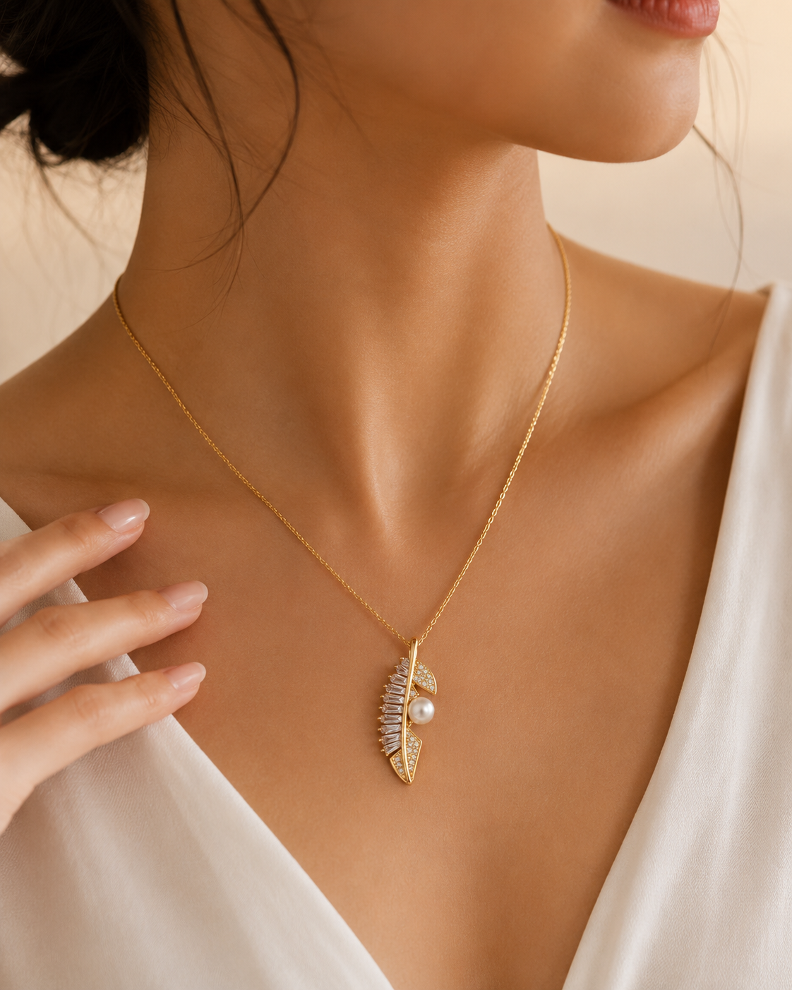 Crystal Pearl Feather Pendant Necklace