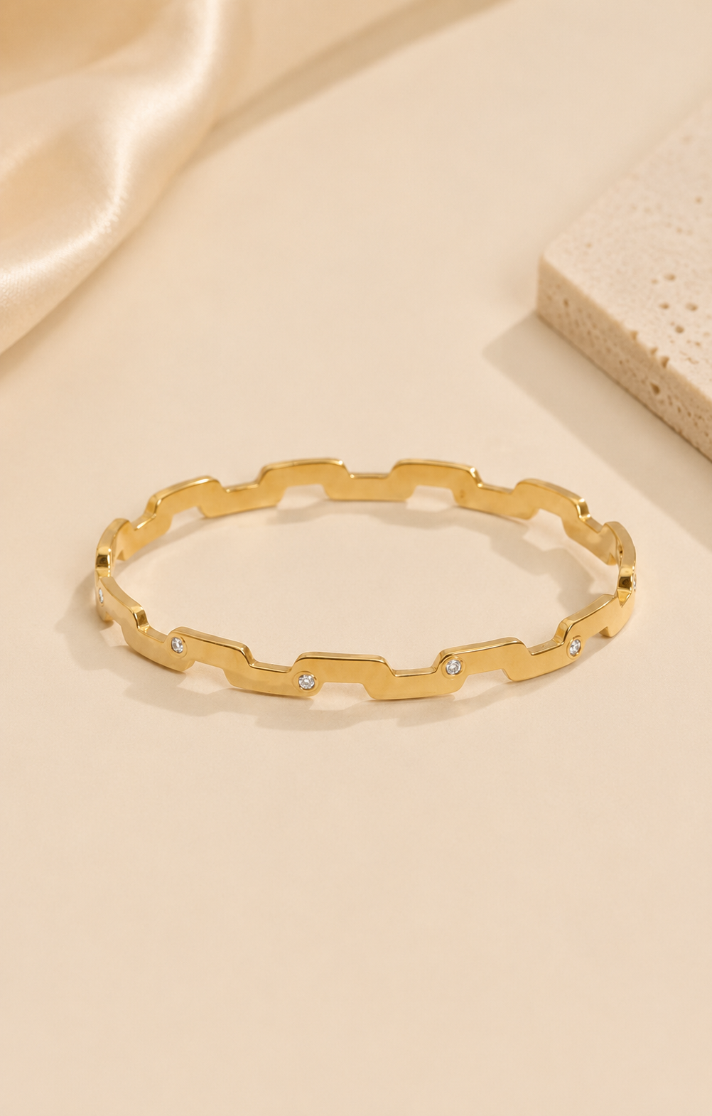 Zigzag Link Crystal Link Bracelet