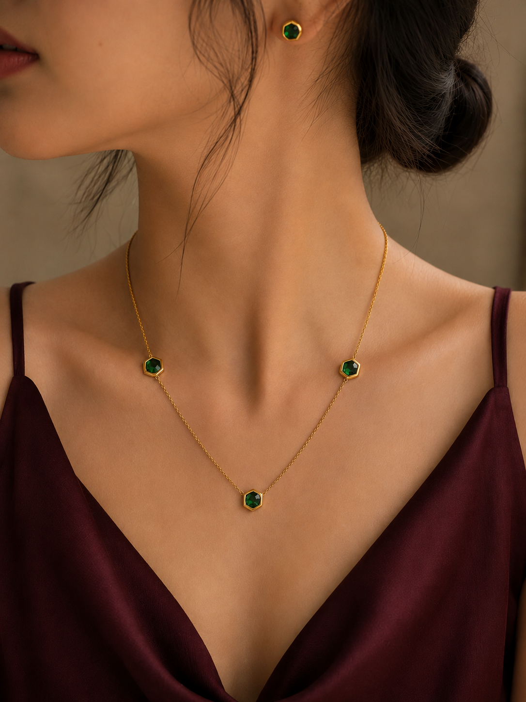 Emerald Hexa Trio Jewelry Set