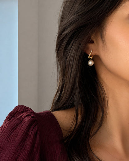 Elegant Twisted Pearl Spiral Earrings